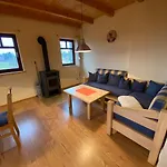 Waldhaus Am Lilienstein Διαμέρισμα *